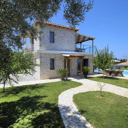 Goudis Τσουκαλάδες