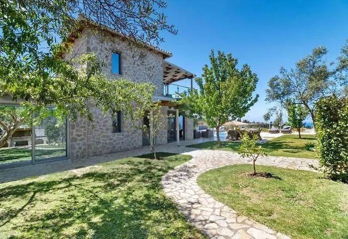 Goudis * Tsoukaládhes